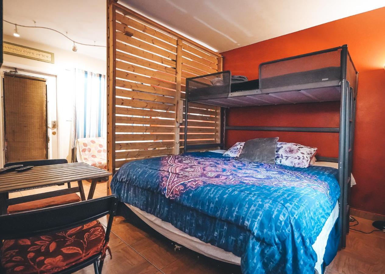 Hollywood Light Haven Lodge Екстериор снимка